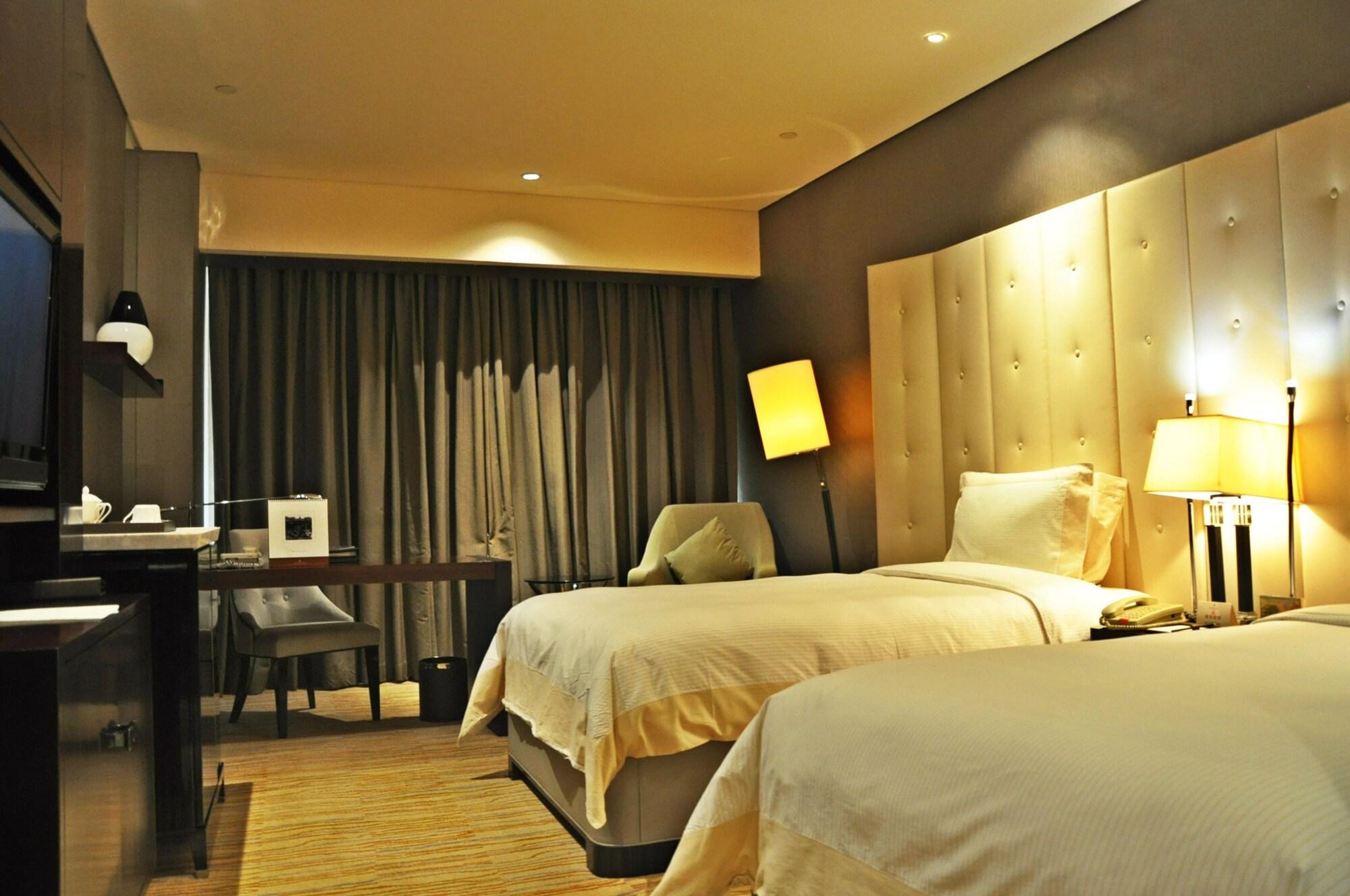 Royal International Hotel Shanghai - Pudong International Airport Εξωτερικό φωτογραφία