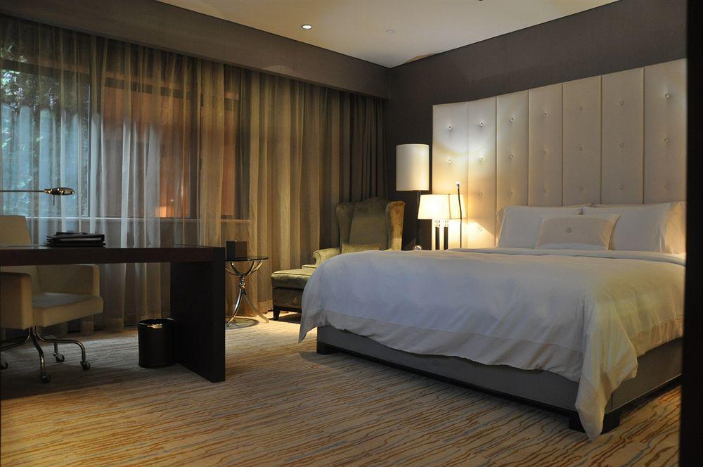 Royal International Hotel Shanghai - Pudong International Airport Εξωτερικό φωτογραφία